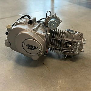 Двигатель в сборе 125 cc Dingo, п/авт. верхний электростартер (3+1)  PITONMOTO