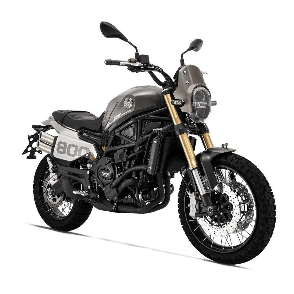 Мотоцикл Benelli Leoncino 800 Trail (коричневый матовый)
