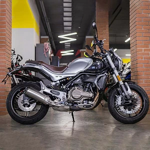 Мотоцикл QJ SRV 550 (серебристый) 2026г.